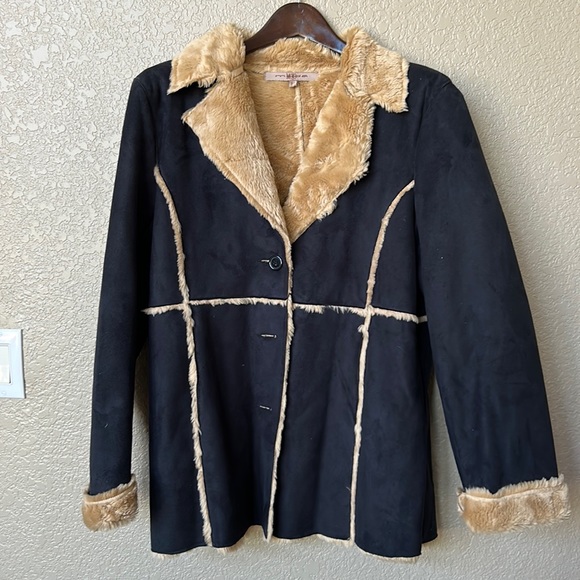 Moda Mojo Suede coat w/ furry accents - Picture 1 of 4